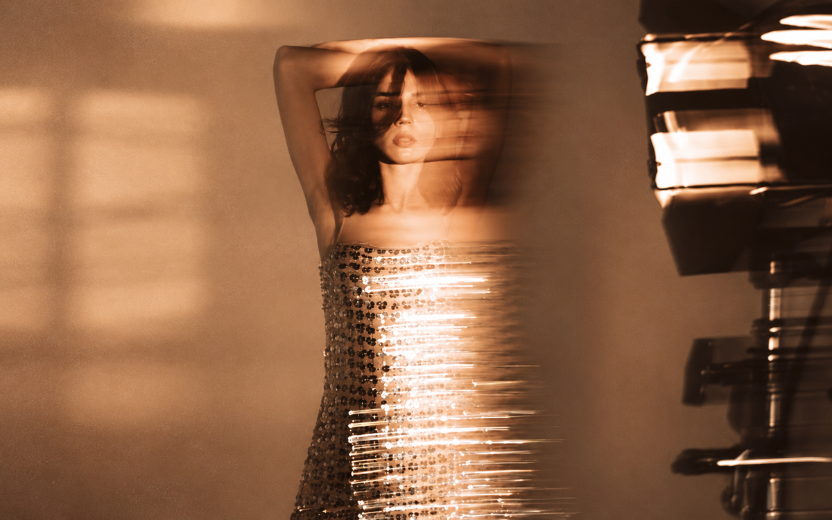Avenelle editorial fashion image