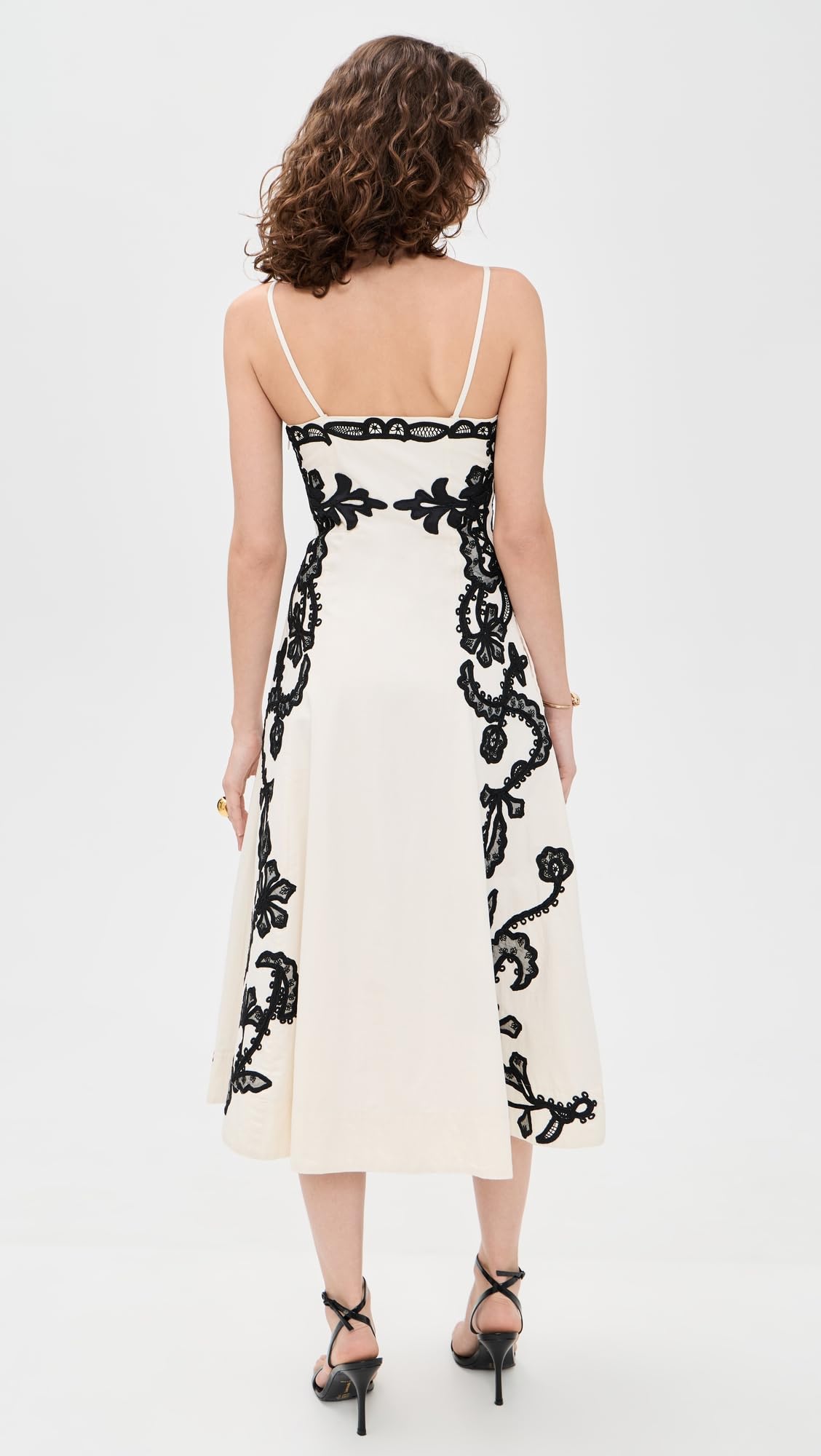 Feminine Midi Dress With Flowing Silhouette