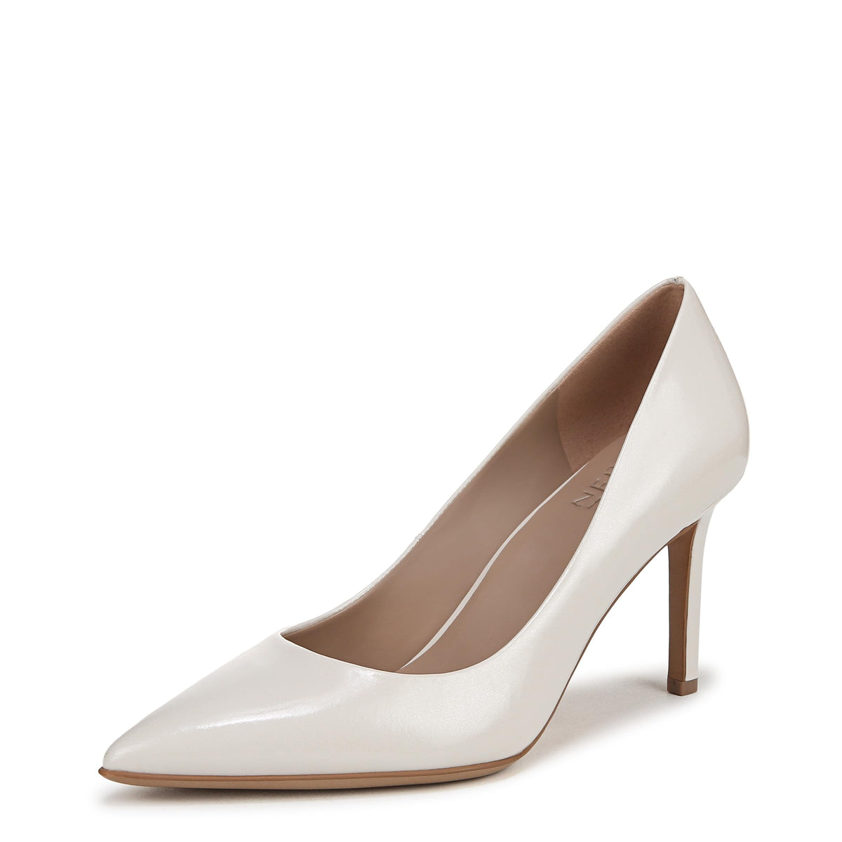 Classic Pointed-Toe Pumps With Sleek Heel