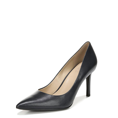 Classic Pointed-Toe Pumps With Sleek Heel