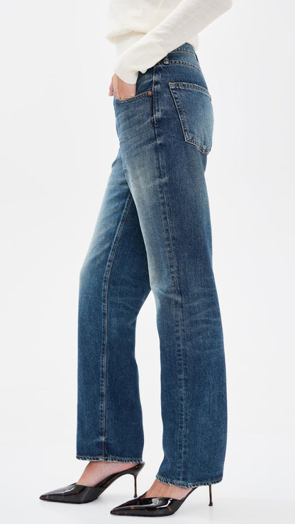Vintage Straight-Leg Jeans With Classic Fit