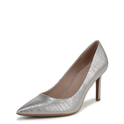 Classic Pointed-Toe Pumps With Sleek Heel